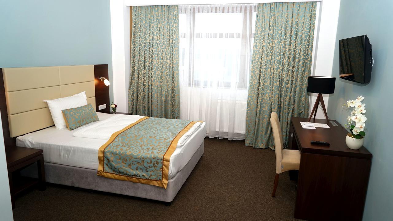 Hotel Class Хамбург Екстериор снимка